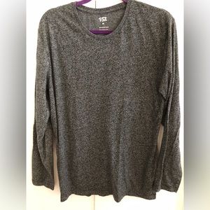 157 long sleeve charcoal gray t-shirt M